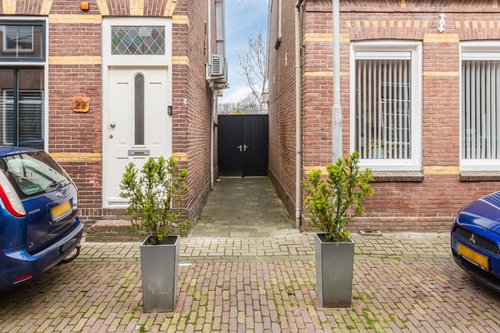 Foto 47 van De Ruyterstraat 20