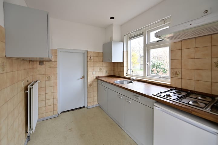 Photo 6 of Stichts End 94