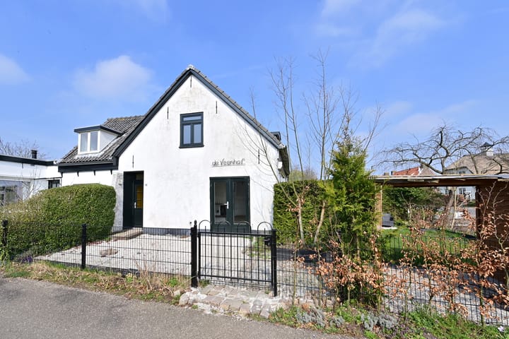 Photo 2 of Stichts End 94