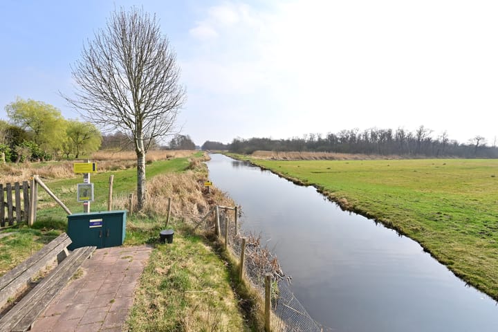 Photo 12 of Stichts End 94