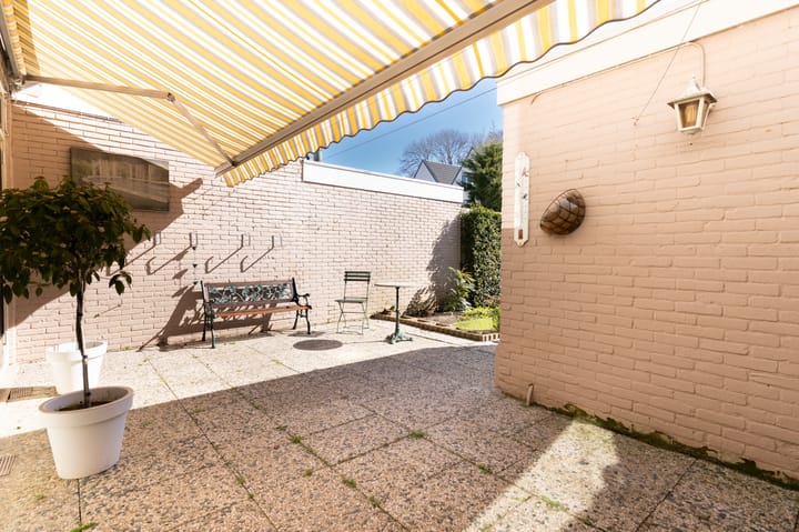 Photo 19 of Klaproosstraat 18