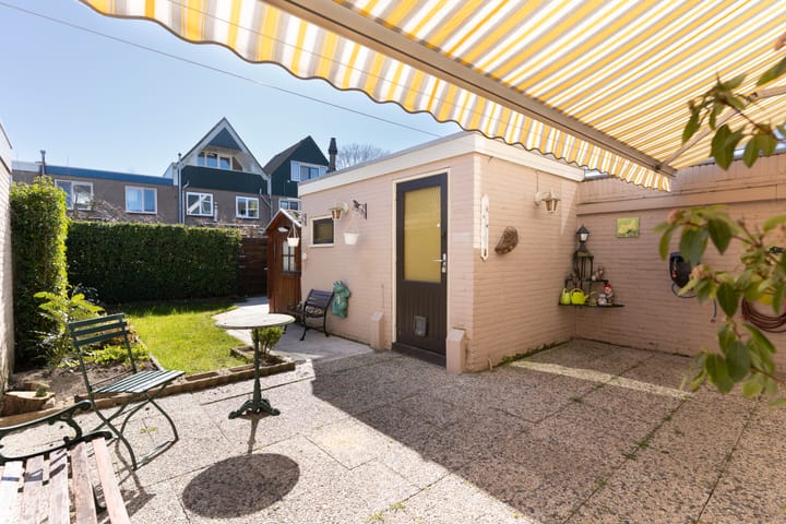 Photo 21 of Klaproosstraat 18