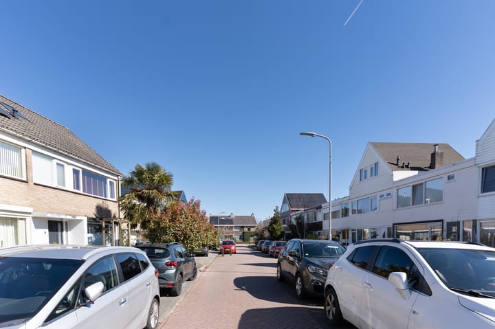 Photo 40 of Klaproosstraat 18