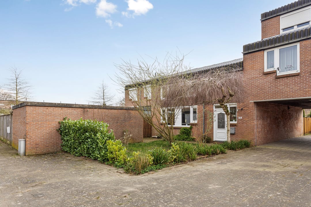 Foto 2 van Op Gen Hoes 23