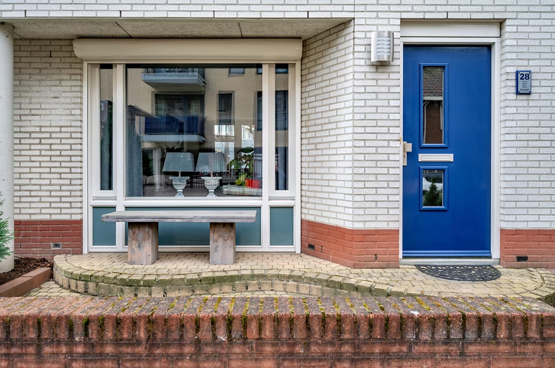 Photo 2 of Doctor Cuypersstraat 28