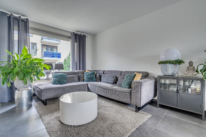 Photo 6 of Doctor Cuypersstraat 28