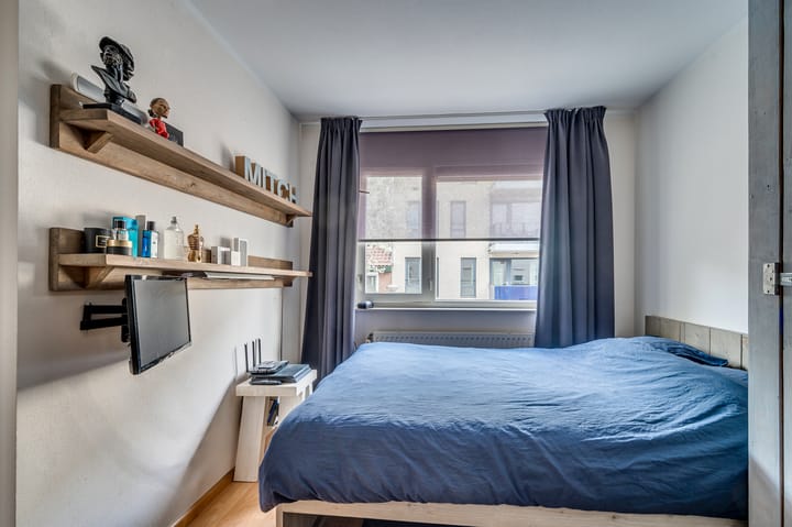 Photo 23 of Doctor Cuypersstraat 28