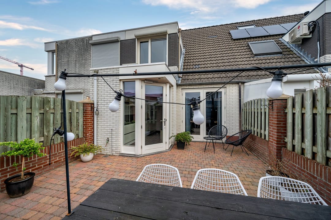 Photo 31 of Doctor Cuypersstraat 28