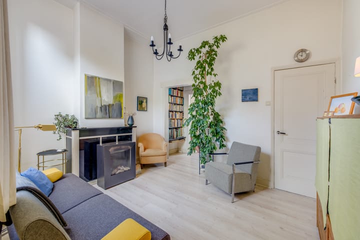 Foto 6 van Bloemstraat 87