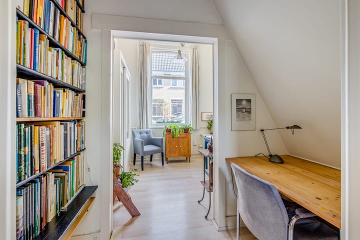 Foto 9 van Bloemstraat 87