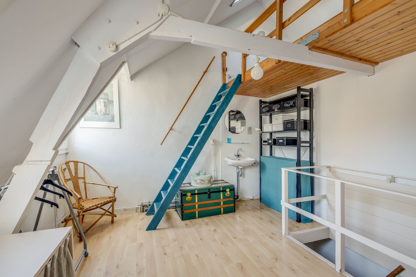 Foto 20 van Bloemstraat 87