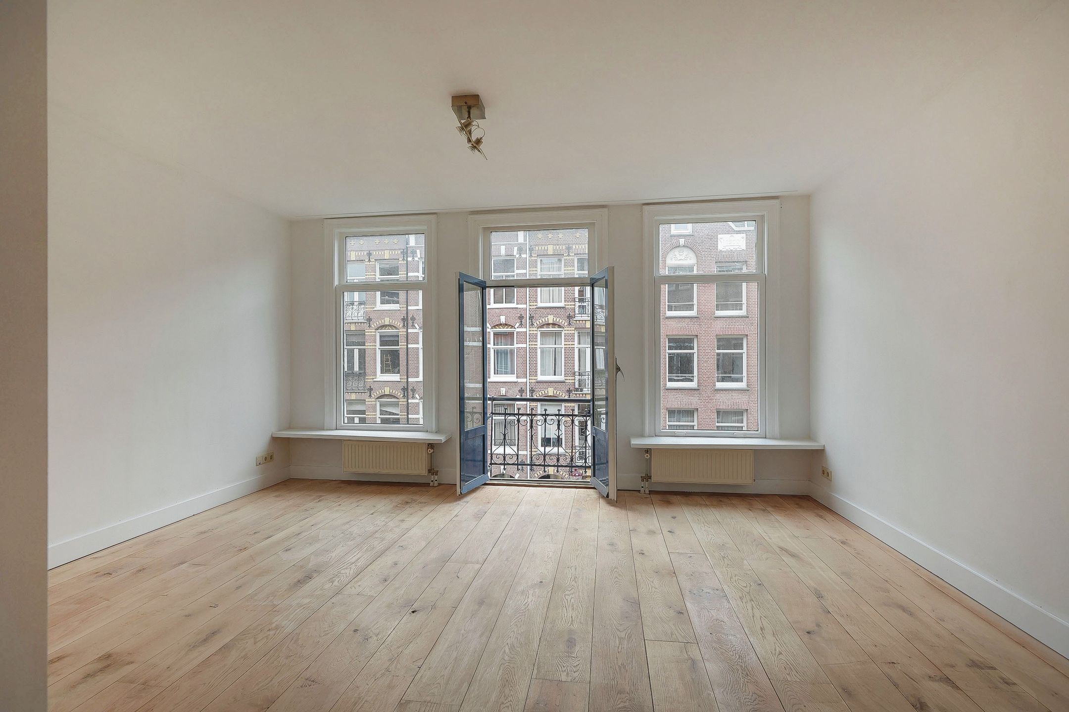 Foto 3 van Brederodestraat 59-2