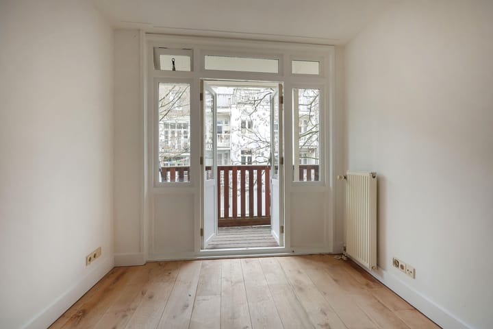 Foto 14 van Brederodestraat 59-2