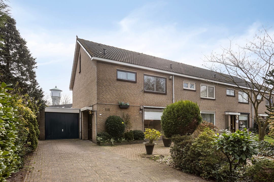 Foto 1 van Vivaldistraat 1