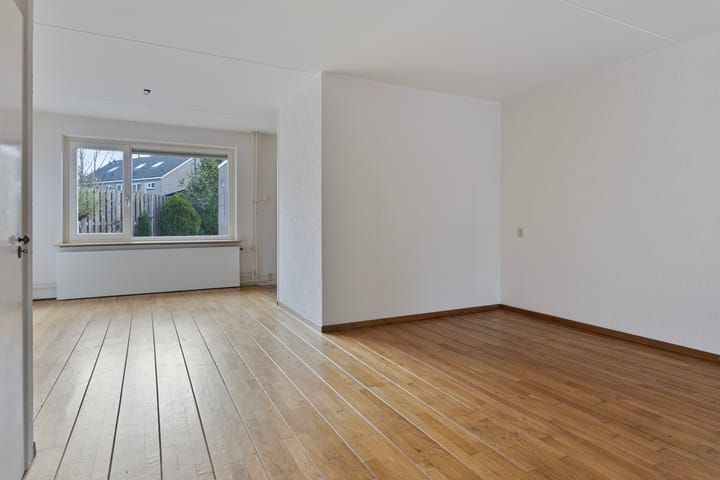 Foto 4 van Vivaldistraat 1