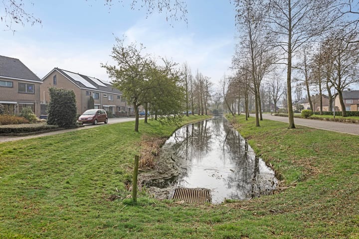 Foto 34 van Vivaldistraat 1