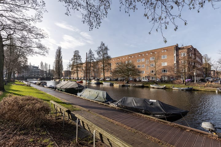 Foto 28 van Van Brakelstraat 34-3