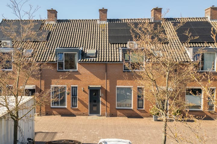 Foto 5 van Van Rooijen-plein 8