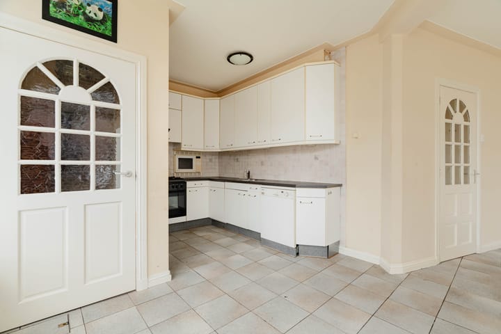 Foto 3 van Indischestraat 100