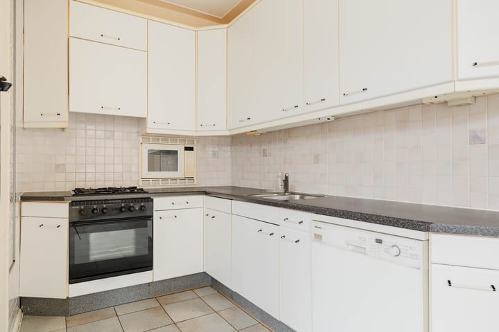 Foto 6 van Indischestraat 100