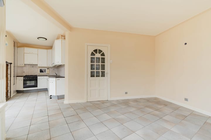 Foto 8 van Indischestraat 100