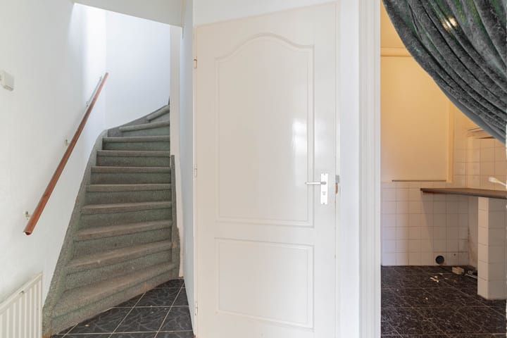 Foto 14 van Indischestraat 100