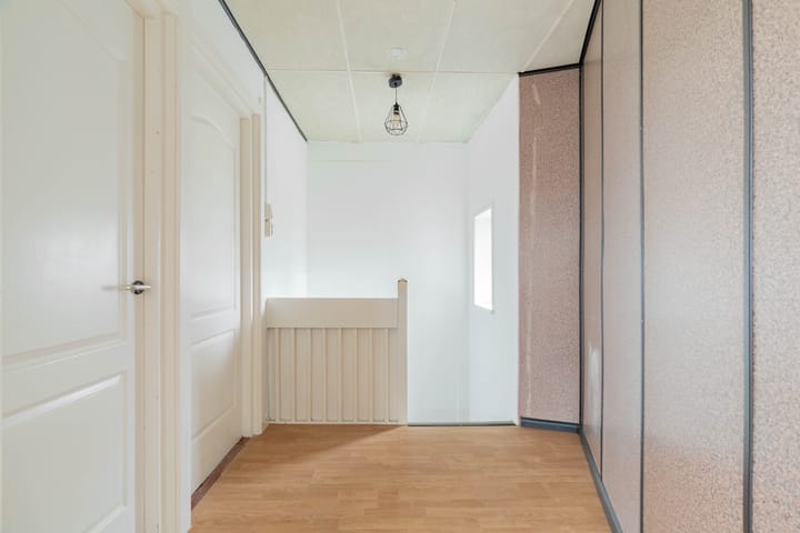 Foto 16 van Indischestraat 100