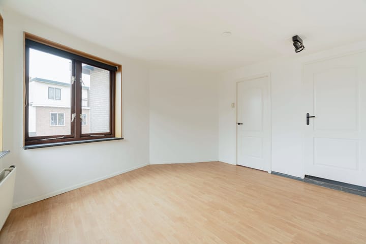 Foto 21 van Indischestraat 100