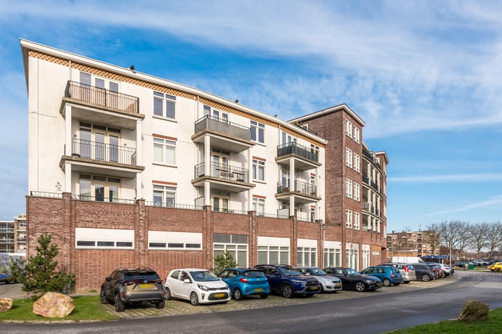 Foto 2 van Remiseplein 9