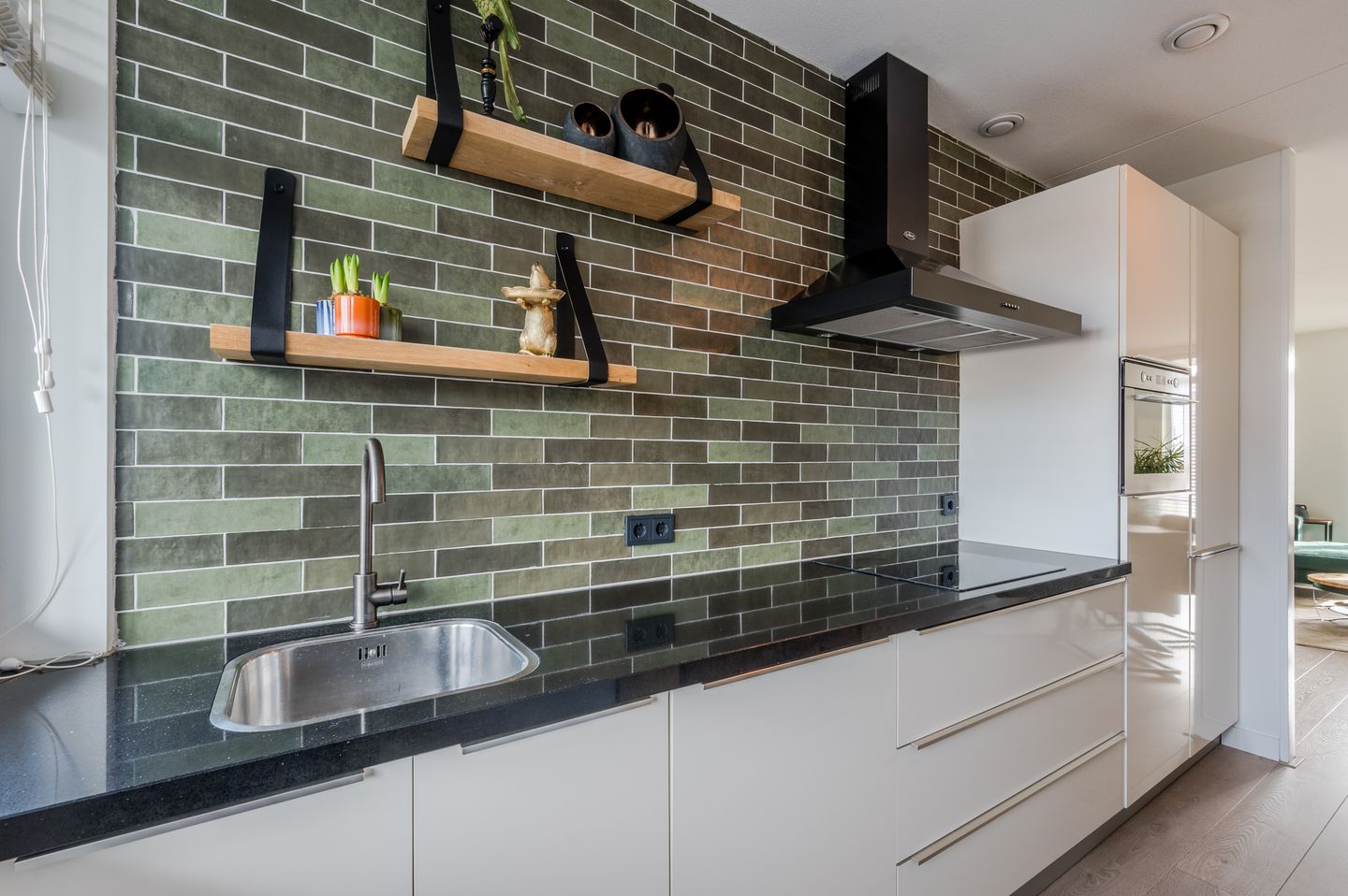 Foto 19 van Remiseplein 9