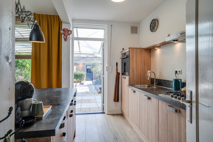 Foto 10 van Banckertstraat 27