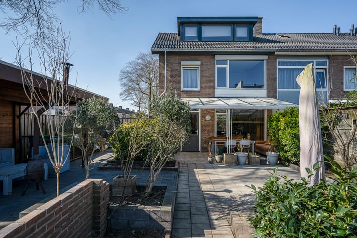 Foto 21 van Banckertstraat 27