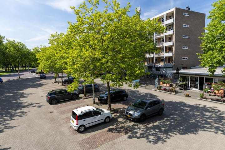 Foto 25 van Mgr. Leijtenstraat 22