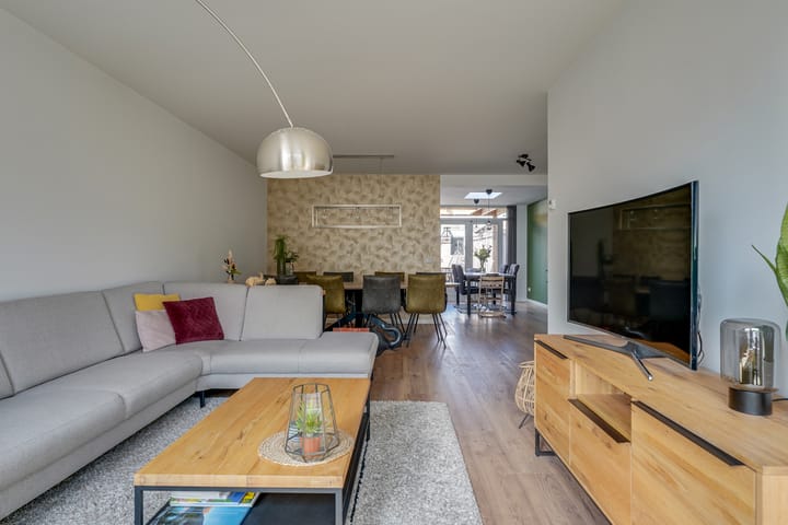 Foto 2 van de Leuren 5