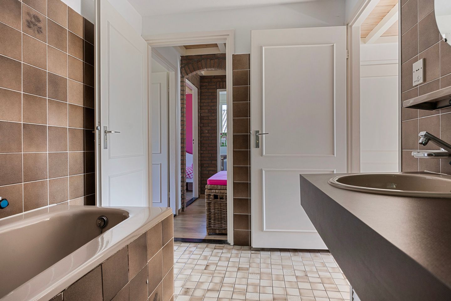 Photo 34 of Franciscusdal 37