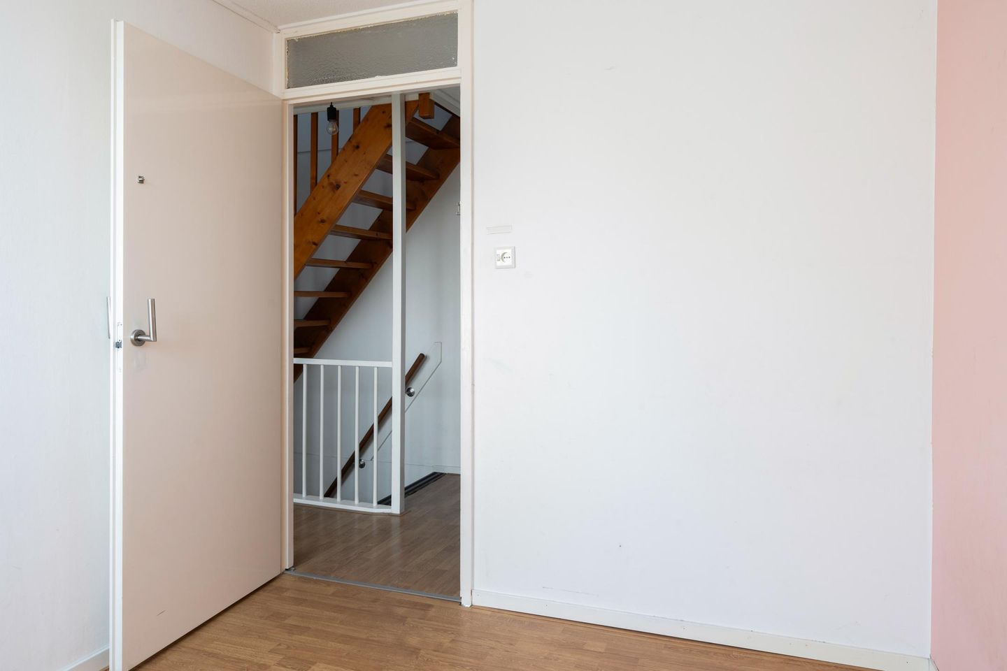 Foto 20 van J van der Veenstraat 3