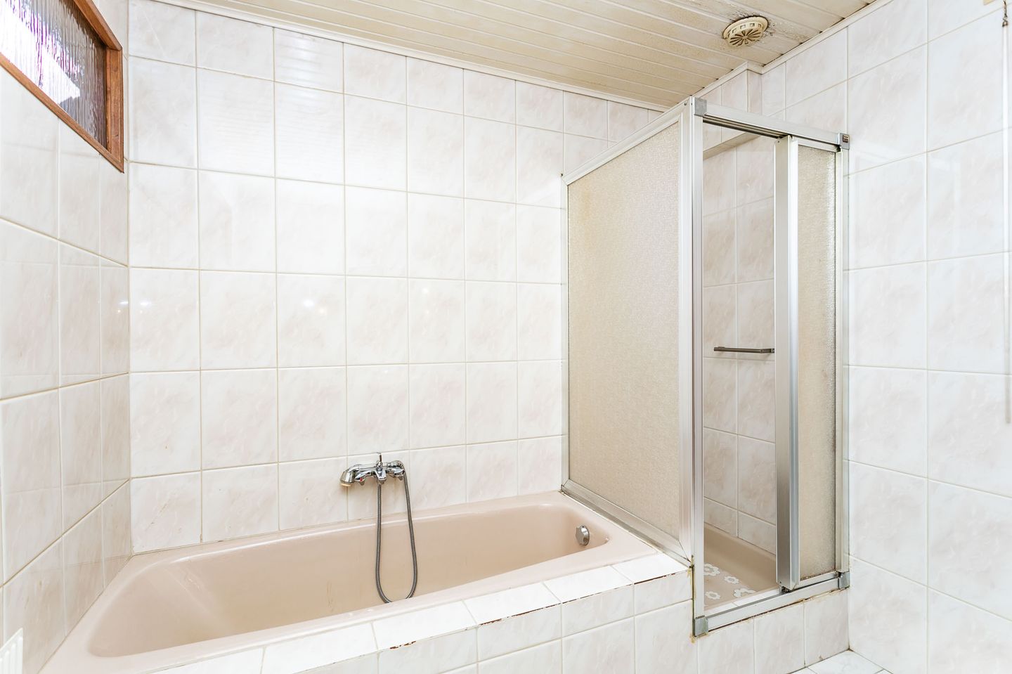 Photo 10 of Melchiorstraat 32