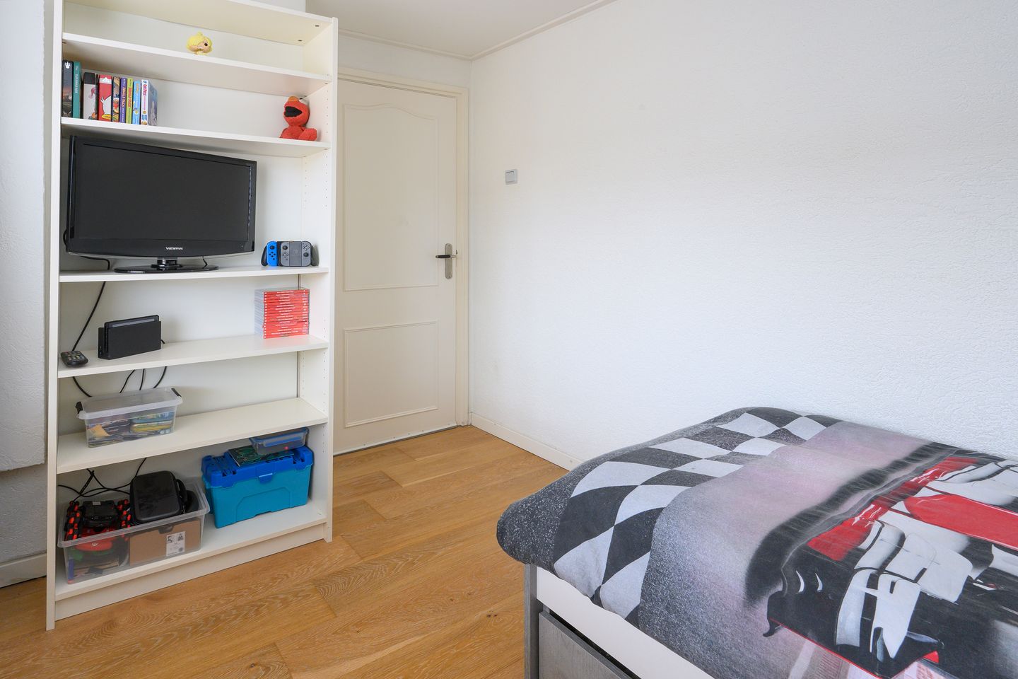 Foto 14 van Nobelstraat 5