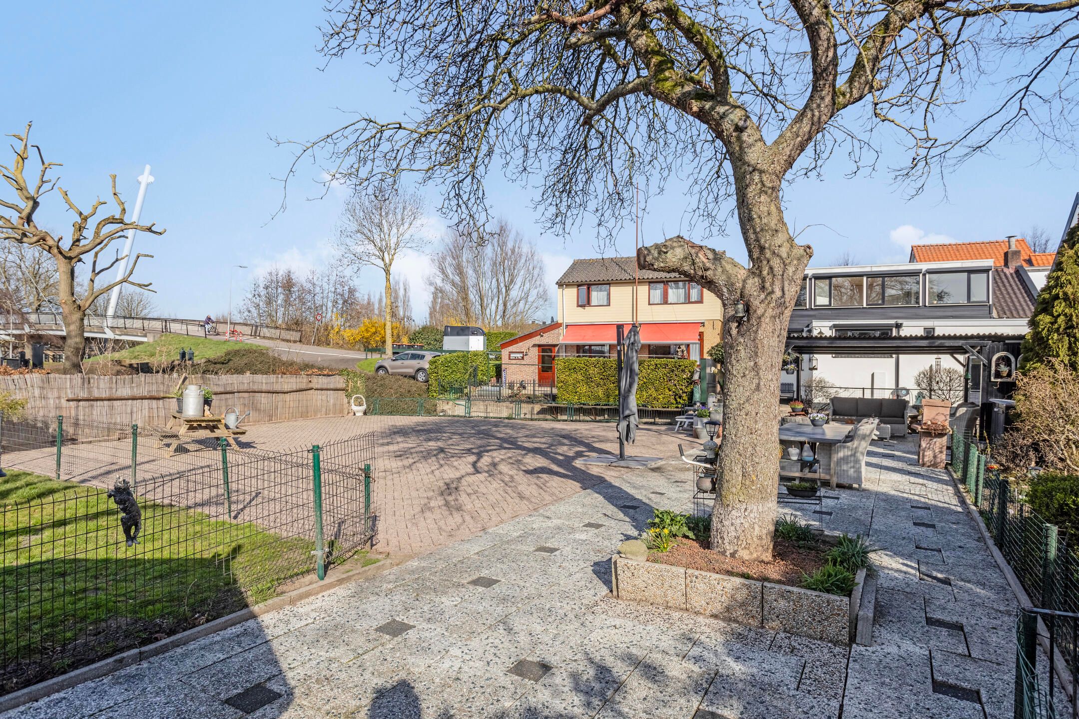 Foto 30 van Voordijk 343