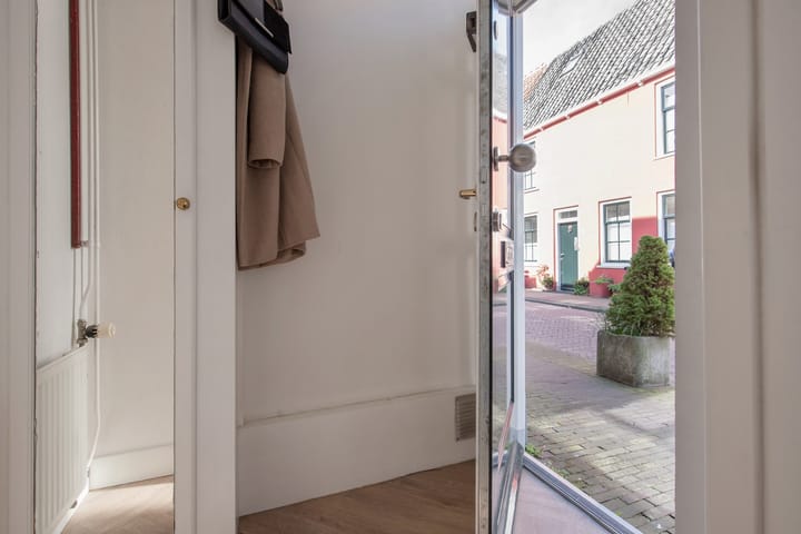 Foto 10 van Doelenstraat 63