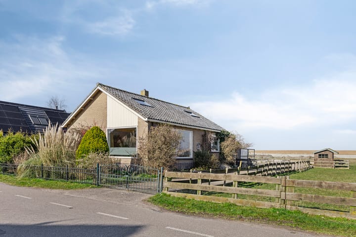 Foto 2 van Warder 109