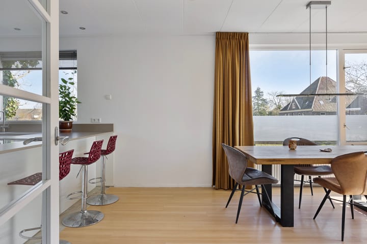 Foto 13 van Warder 109