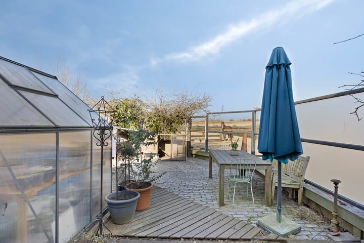 Foto 30 van Warder 109