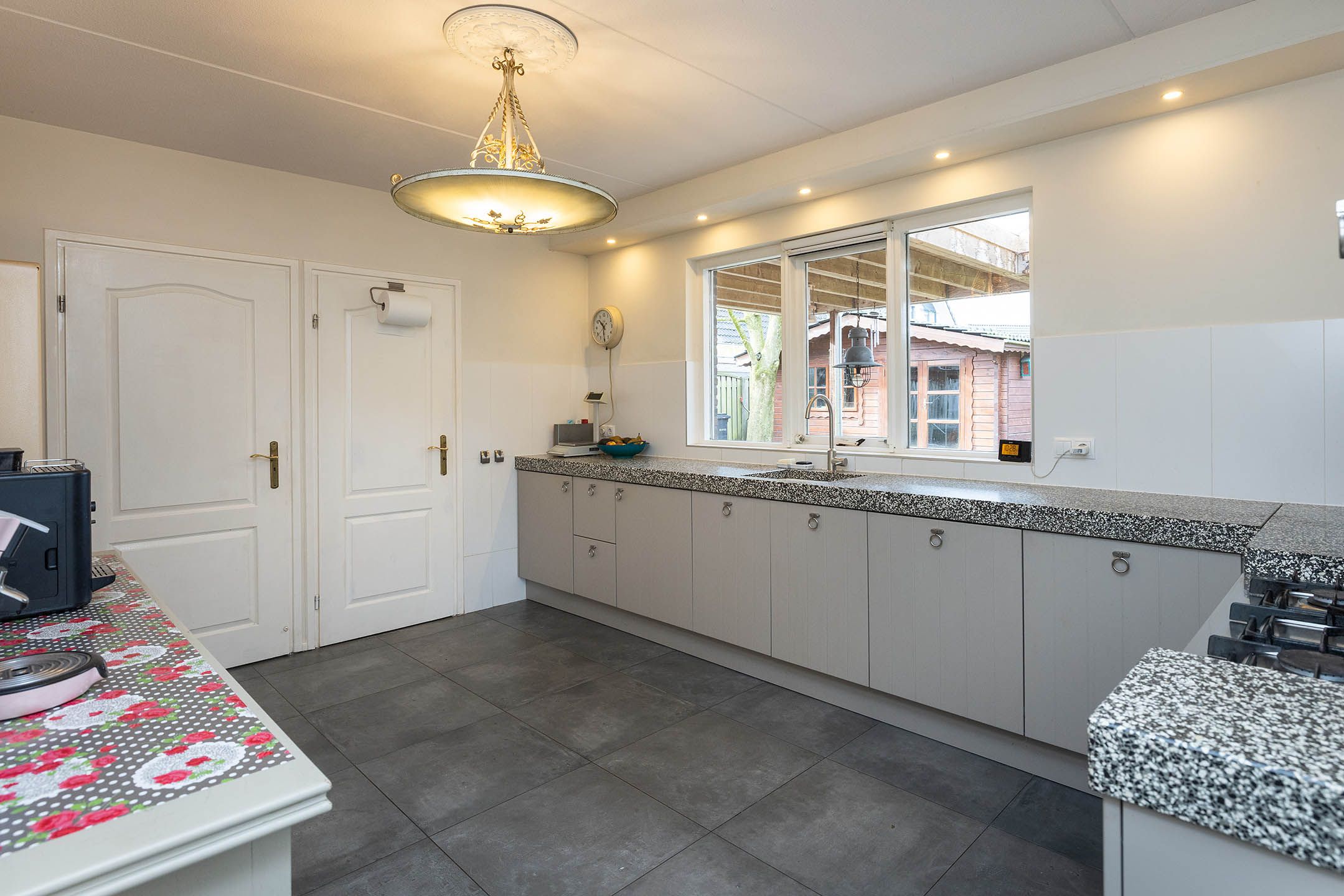 Foto 12 van Havezatestraat 67