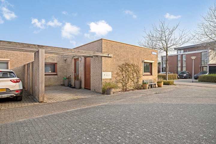 Foto 1 van Chokerstraat 5