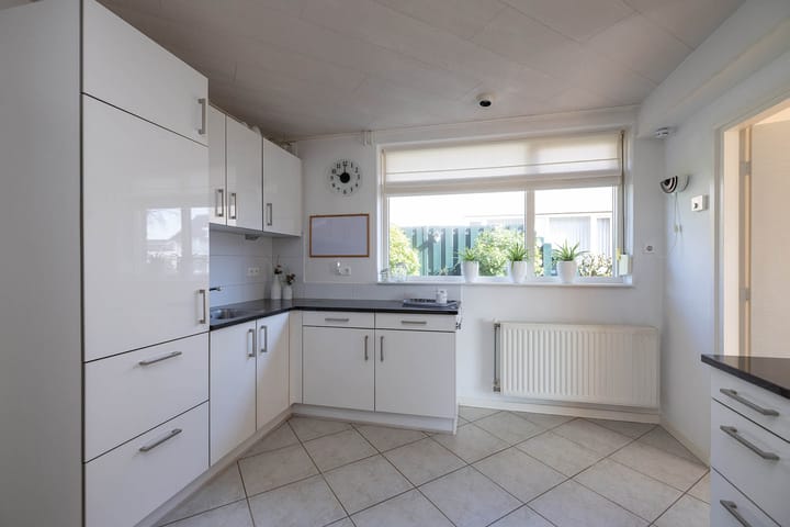 Photo 4 of Brinkstraat 26