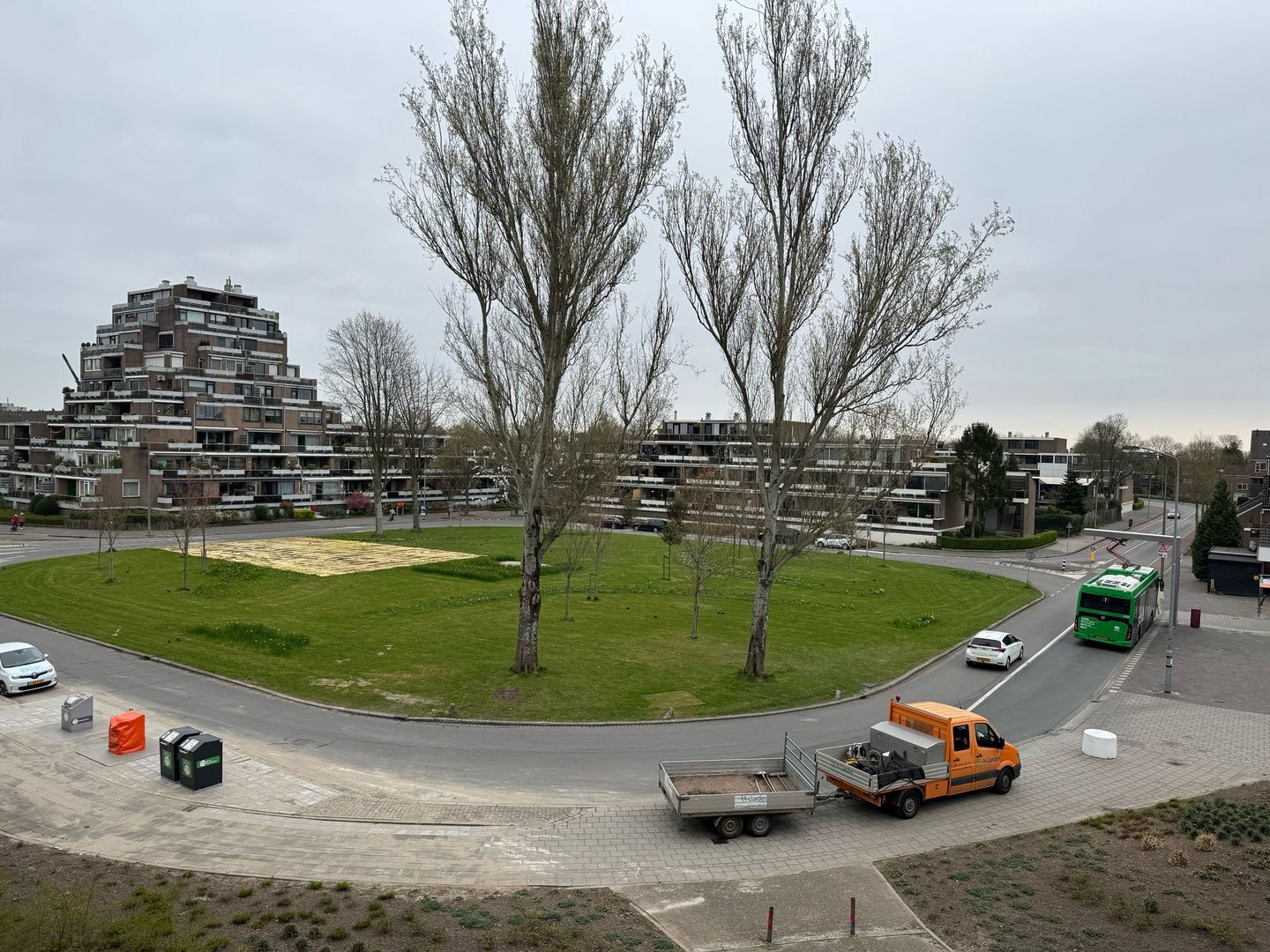 Photo 10 of Essenburg 98