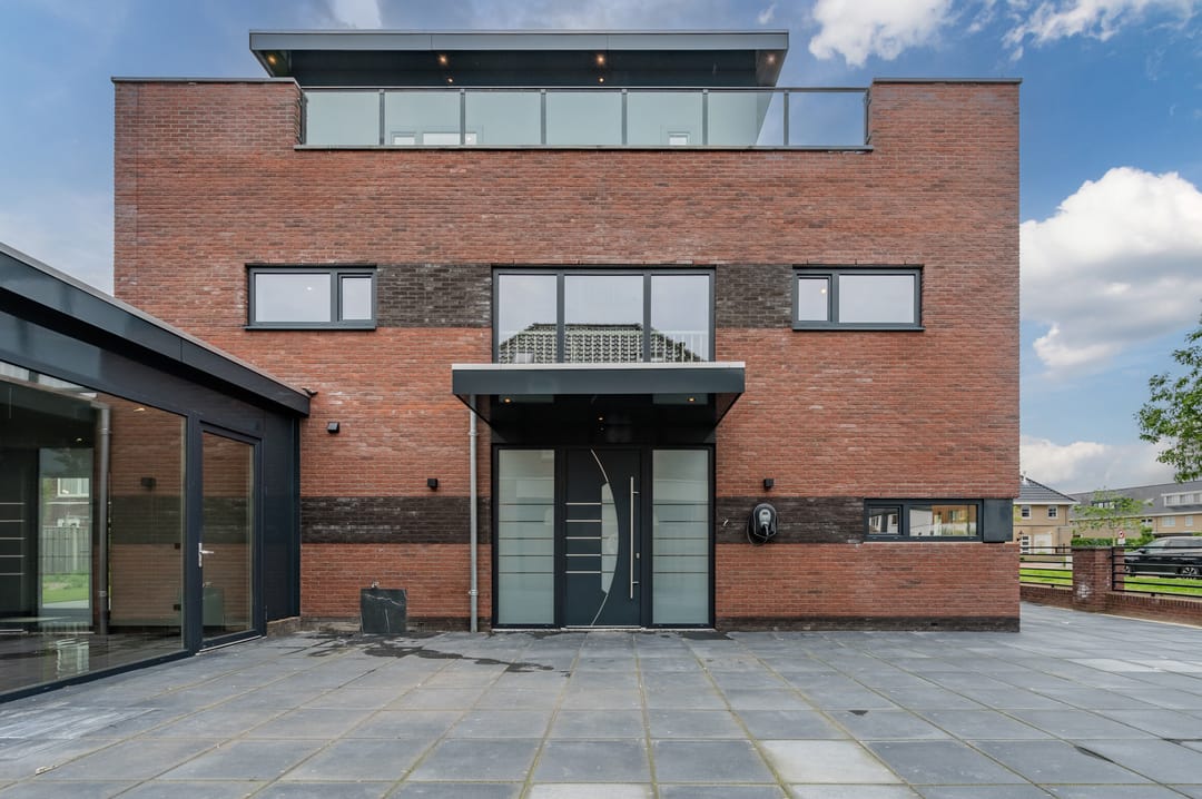 Photo 2 of Wederiklaan 99