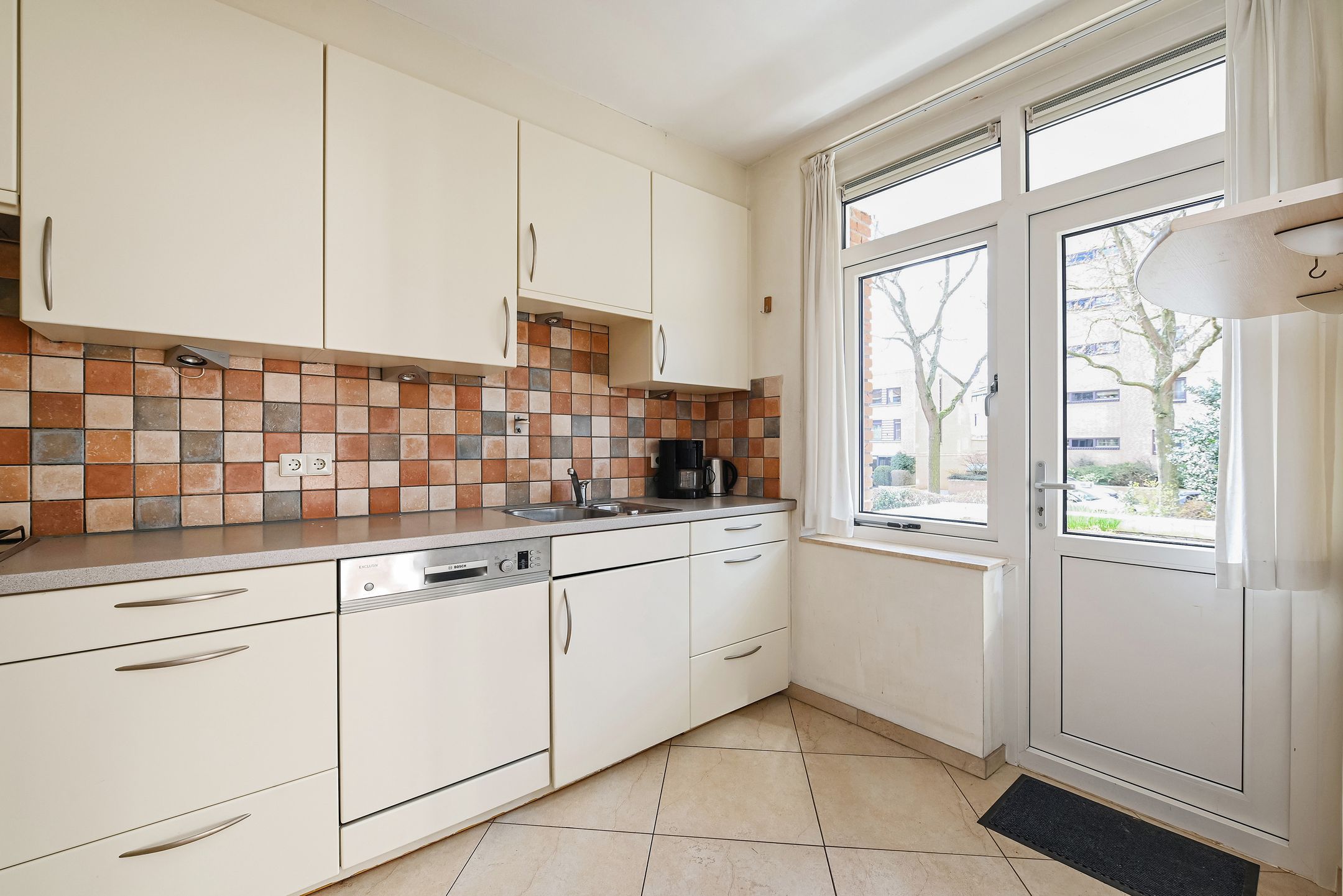 Foto 18 van Zonnebloemstraat 245