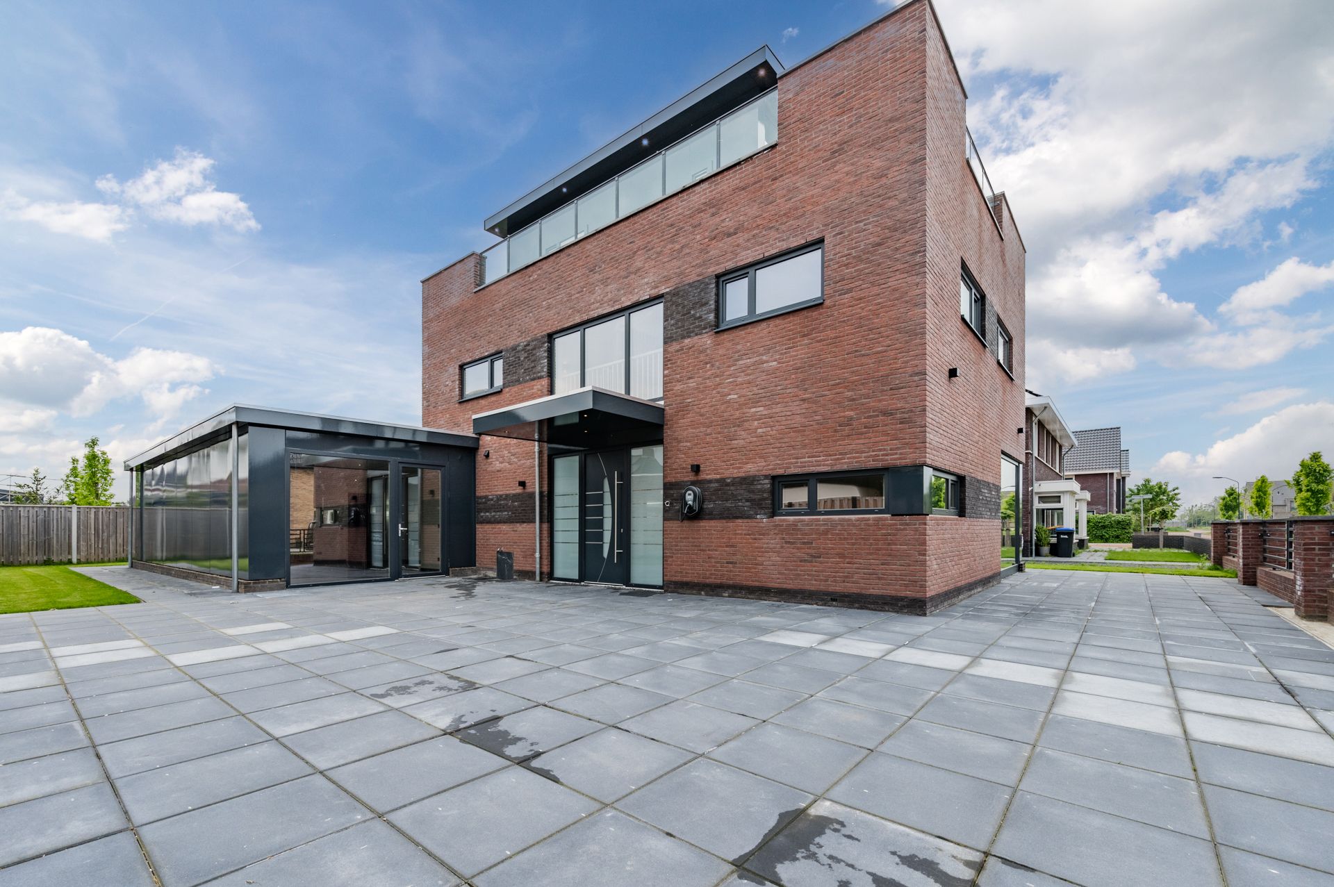 Photo 33 of Wederiklaan 99